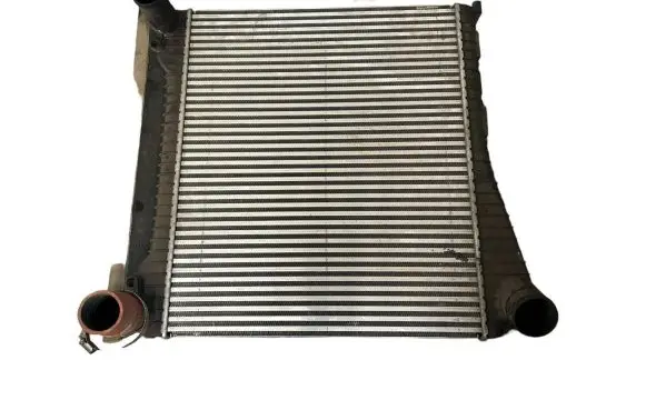 Land Rover Discovery 4 - LR4 Intercooler radiator AH328T000CJ L25951 JSF1109445L