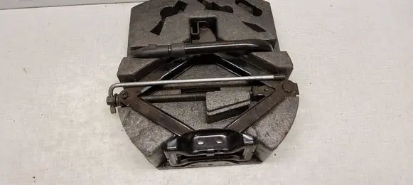 Ford Mondeo MK IV Tool set 7S7117009BB 7G9217035AA 6G9217080CB