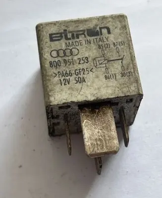 Audi Q7 4L Engine installation wiring loom 85218745 8D0951253 PA66GF25