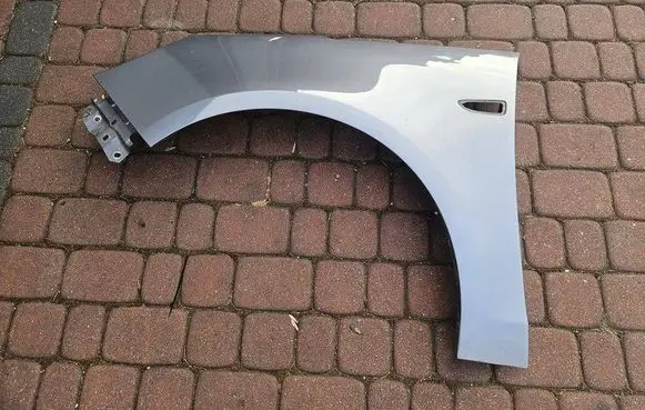 Opel Zafira C Fender 
