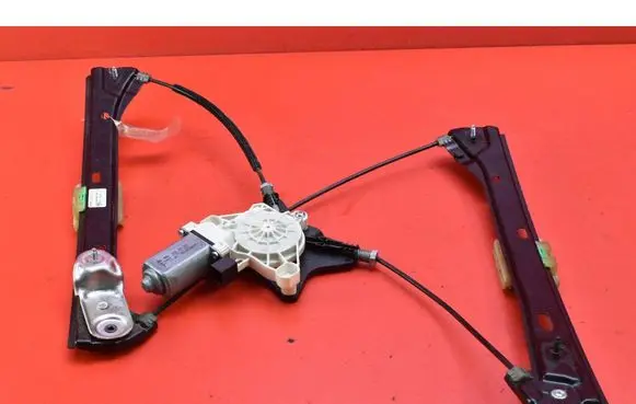 Volkswagen PASSAT B7 USA Front door window regulator with motor 3G0837461C