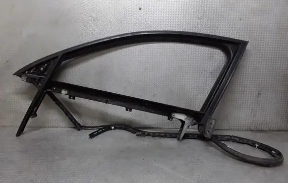 Audi A6 S6 C6 4F Front door window/glass frame 4F0867381C