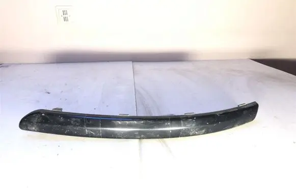 Ford Mondeo Mk III Front bumper splitter molding 6S7117E909