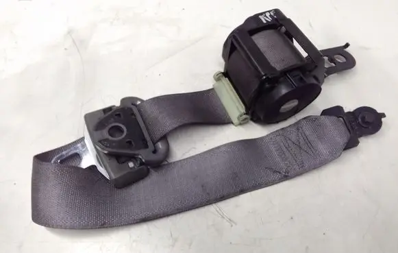Jeep Grand Cherokee (WK) Front seatbelt P1CL67BD5AA 1CL67BD5AA