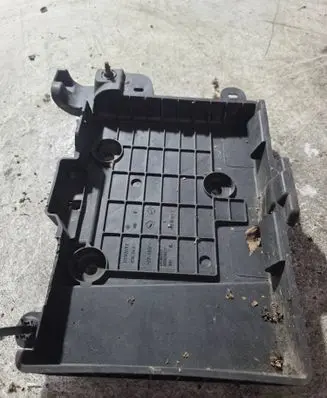 Renault Scenic II - Grand scenic II Battery tray 8200166032