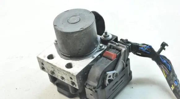 Jaguar F-Pace ABS Pump HX7314F447AF