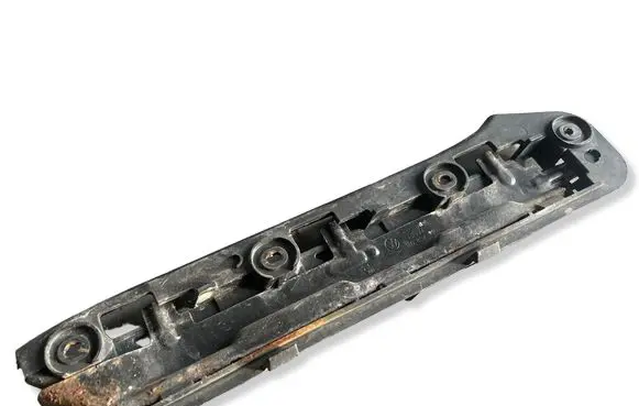 Volkswagen Caddy Front bumper mounting bracket 1T0807935