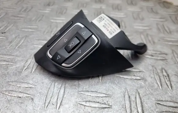 Volkswagen PASSAT CC Steering wheel buttons/switches 3C8959538