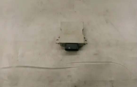 Toyota Avensis T250 Window wiper relay 8594005040