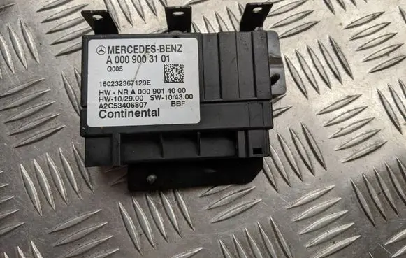 Mercedes-Benz GLE (W166 - C292) Fuel injection pump control unit/module A0009003101
