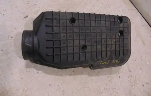 Ford Mondeo MK I Intake resonator 1118385 97BB9F763AE 97BB9F763AK