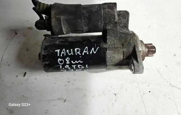 Volkswagen Touran I Starter motor 025286