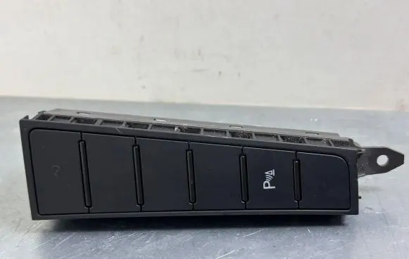 Volkswagen PASSAT B7 Parking (PDC) sensor switch 3AB927238A