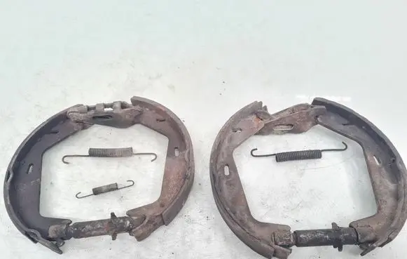 Volvo XC70 Handbrake/parking brake pads 