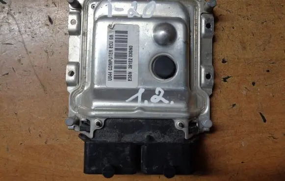 Hyundai i20 (GB IB) Engine control unit/module 1038407877
