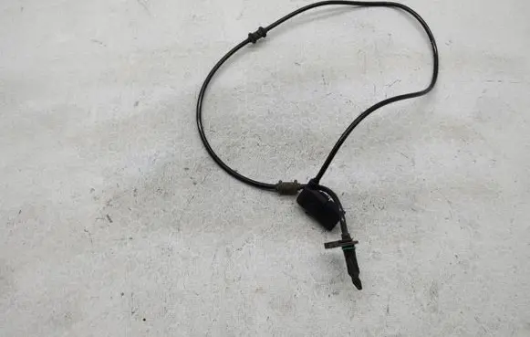 Mercedes-Benz C W205 ABS rear brake sensor A0575451728