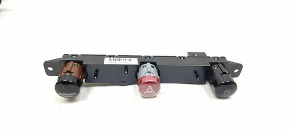 Fiat 500X Hazard light switch 30281077 271015 07356109130