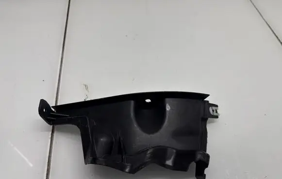 BMW X7 G07 Other engine bay part 7424944