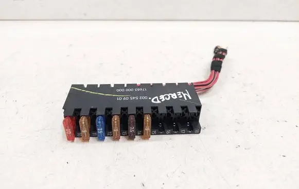 Mercedes-Benz R W251 Fuse module 0025450901 17683000000