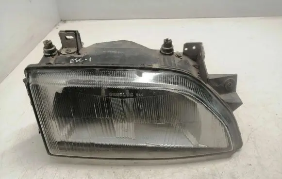 Ford Escort Headlight/headlamp 91AG13005SAC 03790386 C7V6A