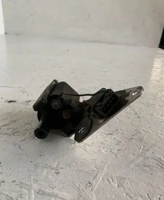 Volvo 850 High voltage ignition coil 1275174