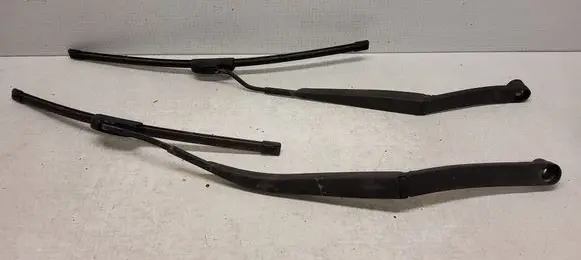 Hyundai Sonata Windshield/front glass wiper blade 