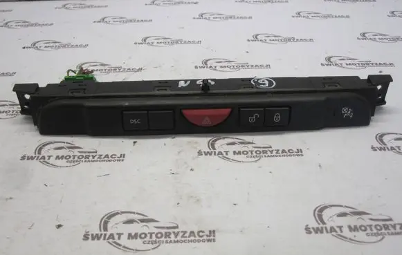 Land Rover Discovery 3 - LR3 Hazard light switch 8H22-130734-AA YUL5012920