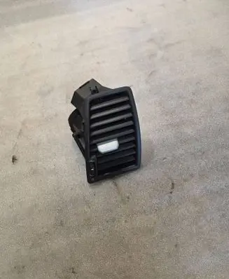 Volvo XC90 Dashboard side air vent grill/cover trim 3409399