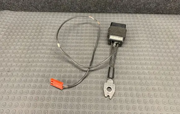 Mercedes-Benz A W169 Front seatbelt buckle 1698602369