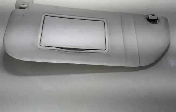 Citroen C4 I Sun visor