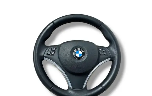 BMW 1 E81 E87 Steering wheel 33677051505W 6795574