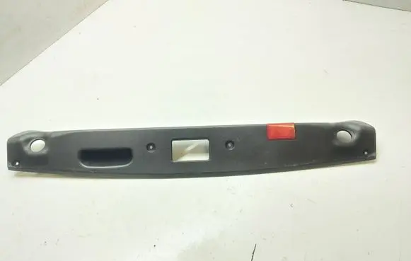 Mercedes-Benz C W204 Tailgate trim A2047580002