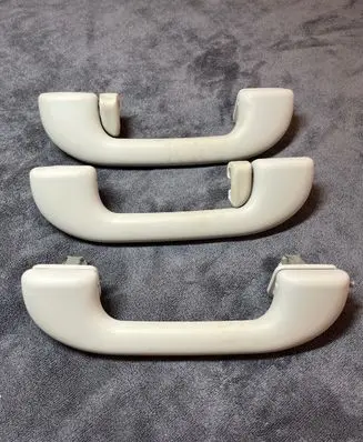 Front interior roof grab handle