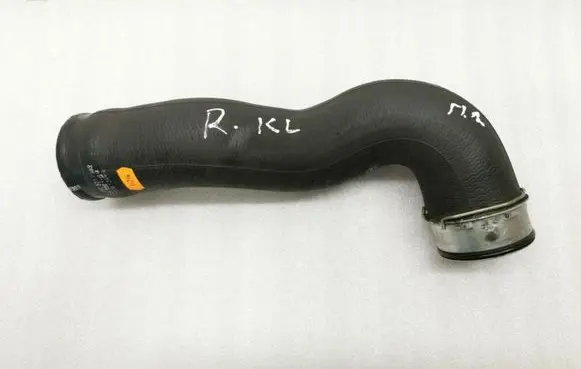 Mercedes-Benz R W251 Intercooler hose/pipe A2515280382