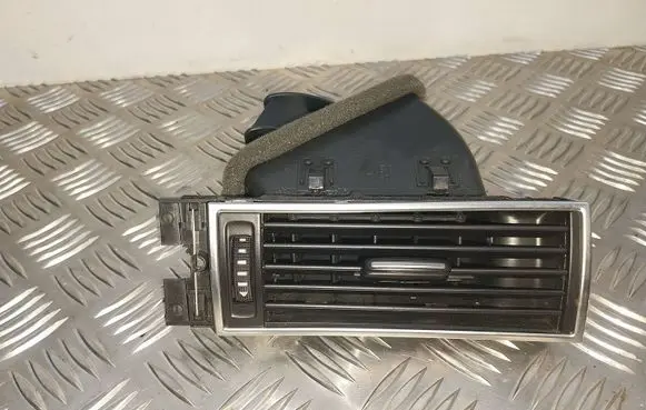 Audi A6 S6 C6 4F Dashboard side air vent grill/cover trim 4F1820902D