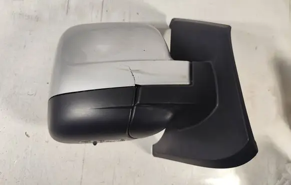 Opel Vivaro Front door electric wing mirror 232636226