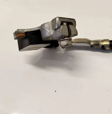 Ford Focus Positive cable (battery) F1FT10C679BA