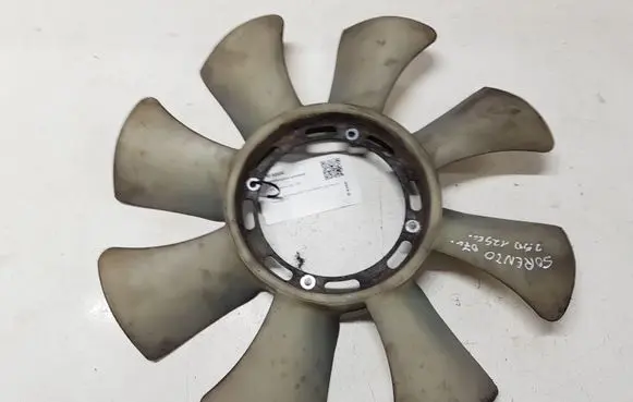 KIA Sorento Fan impeller 2526142920