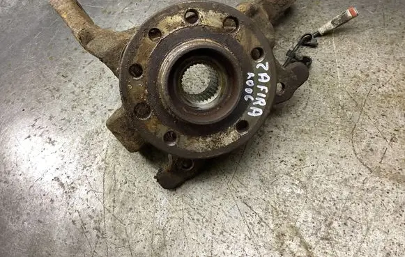 Opel Zafira B Front wheel hub