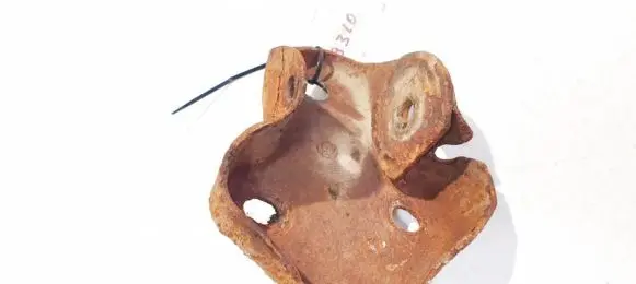 Mazda 2 Bracket in trunk/boot 
