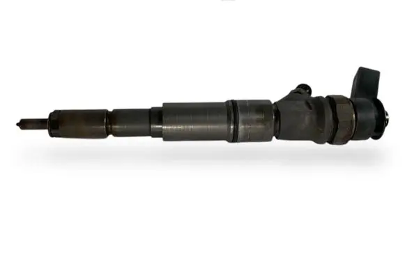 BMW 5 E60 E61 Fuel injector 7794652