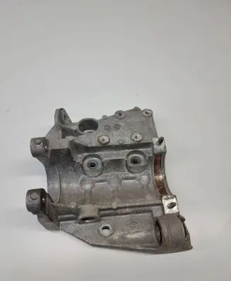 Land Rover Evoque I Engine mounting bracket GJ324H473AC
