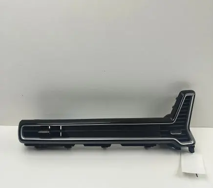 KIA Sportage Dashboard air vent grill cover trim X847M5R2500 847M5R2600FHV