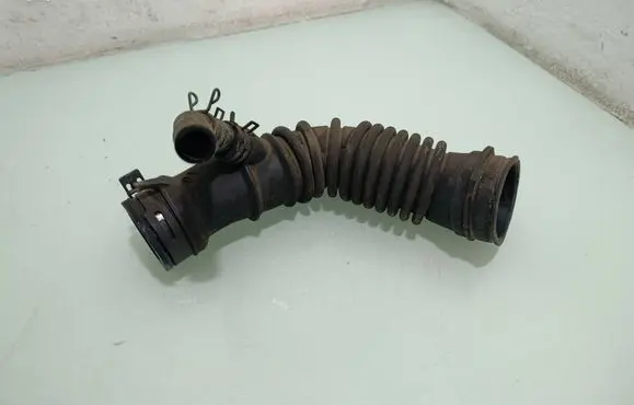 Toyota Corolla E140 E150 Air intake hose/pipe 178810N040