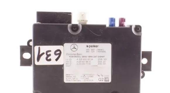 Mercedes-Benz C W205 Bluetooth control unit module A2059000524 A2059016810 A2059027508