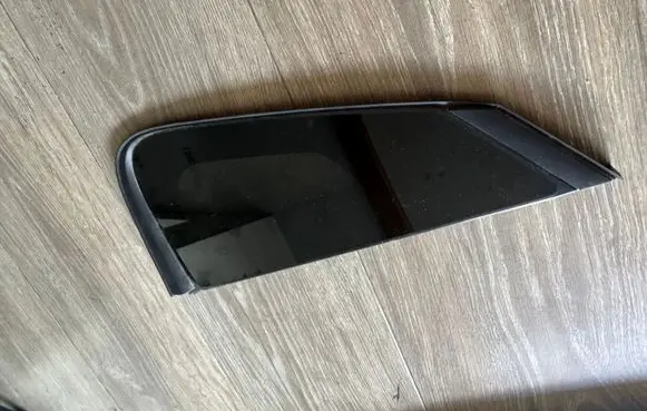 Toyota bZ4X Rear side window 43R007952