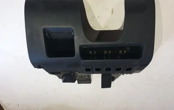 Dashboard lower bottom trim panel