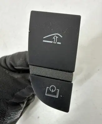 Audi A6 S6 C6 4F Glove box opening button 4F1927227A