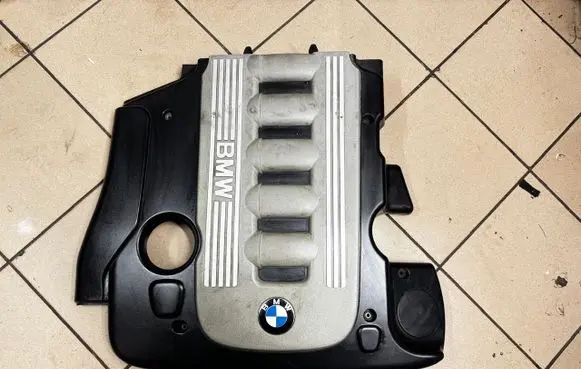BMW 5 E60 E61 Engine cover (trim) 7788908 11147788908 14011810