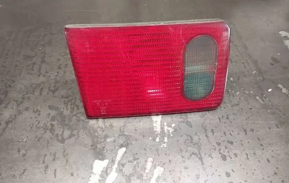 Audi A8 S8 D2 4D Tailgate rear/tail lights 4D0945093